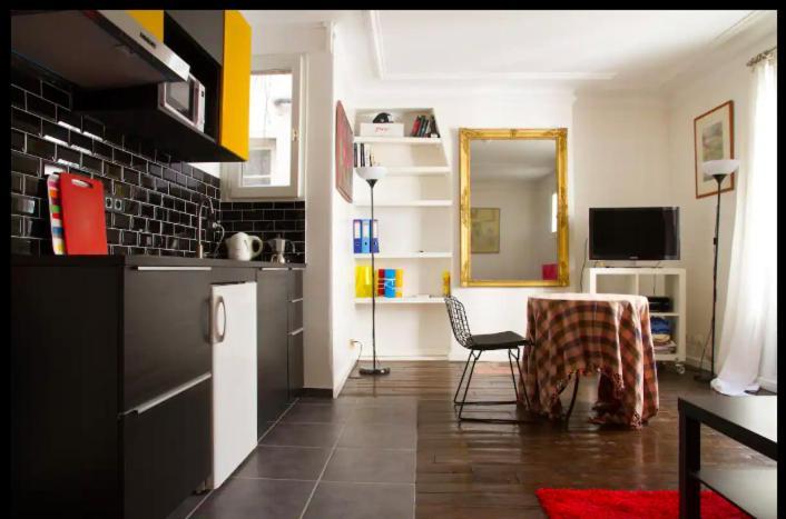Proche Montmartre Appartement *